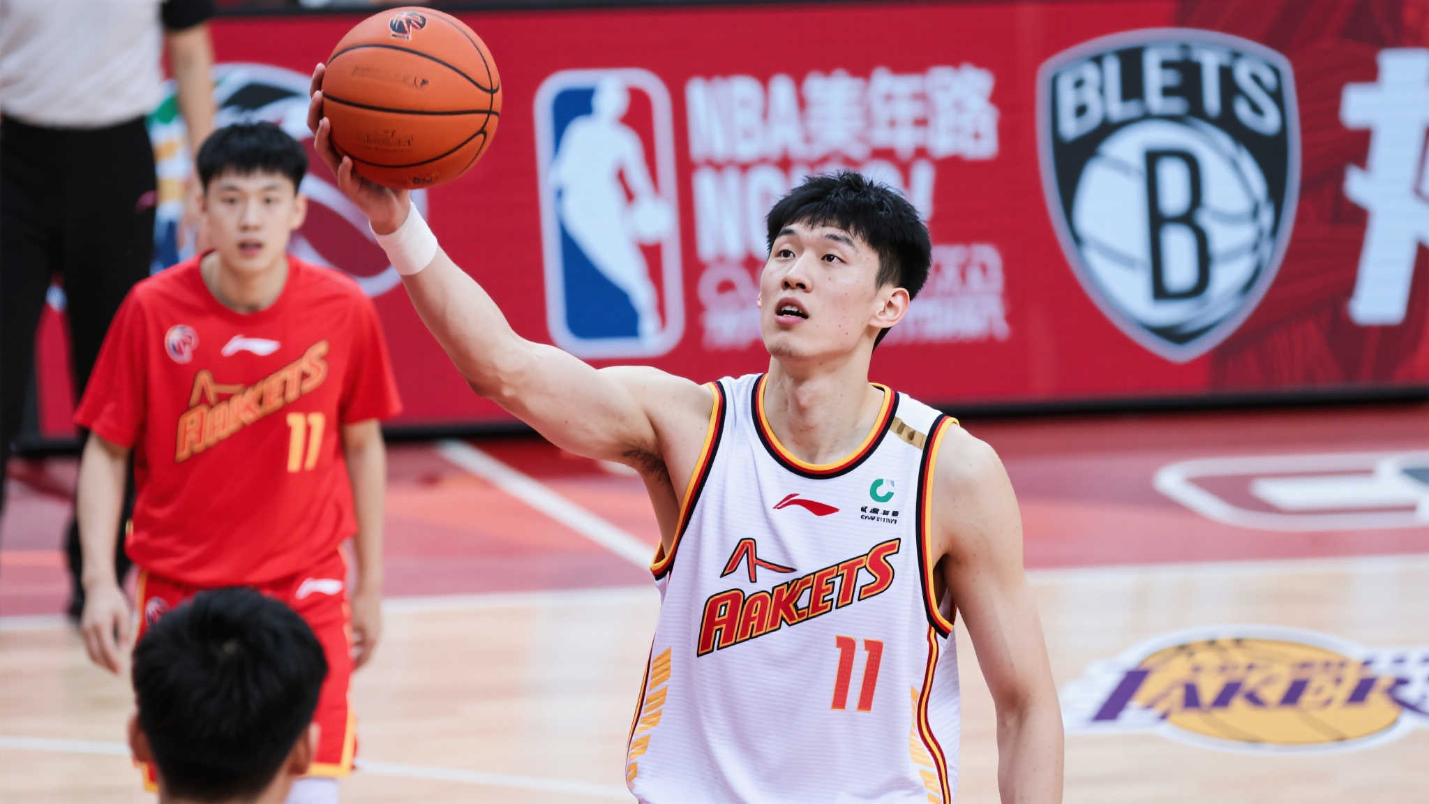 弈的背後含 弈的背後含